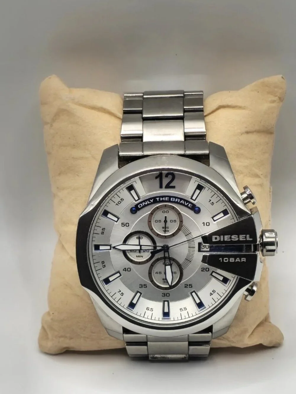Diesel Mega Chief Men's Silver Stainless Steel Chronograph Watch DZ4477